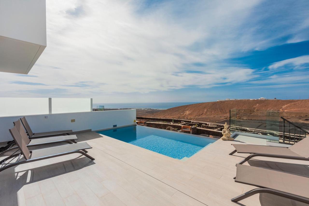 Villa Mandarina Tias Exterior photo